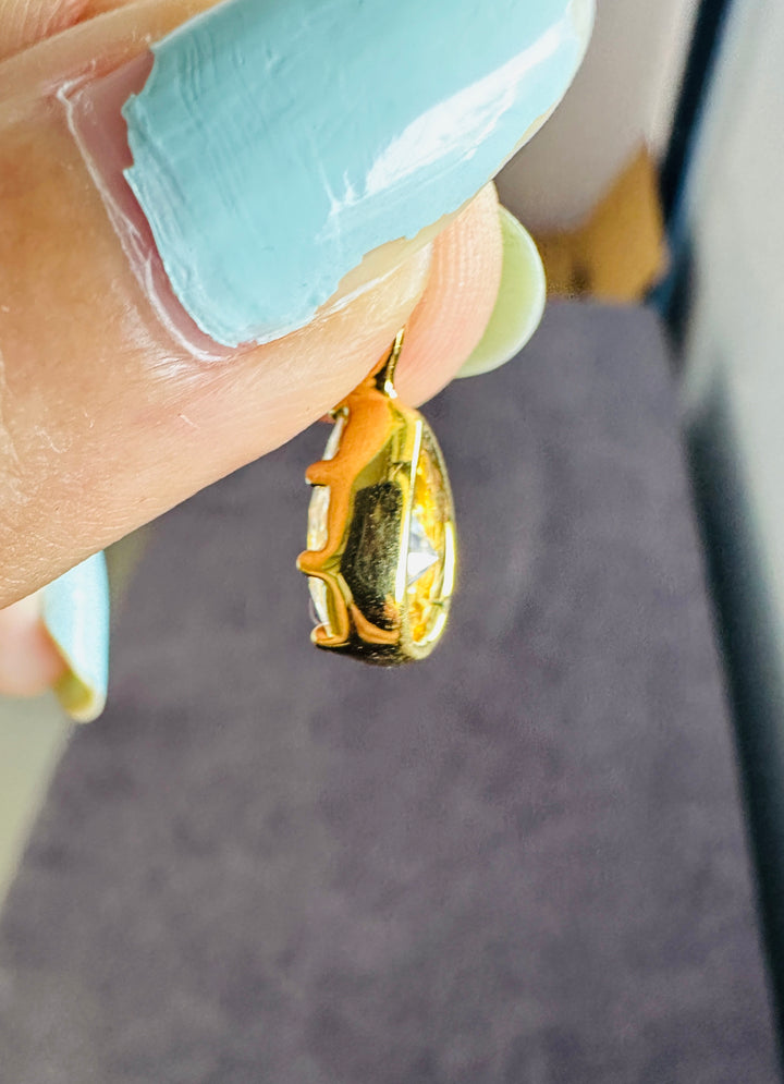 Pear Cut Moissanite Solitaire Pendant 2 CTW Teardrop Pendant For Birthday Gift