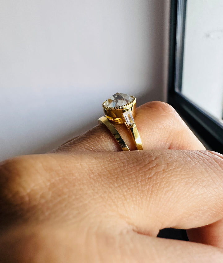 Rose Round Cut Moissanite Three Stone Ring With Simple Band Wedding Ring Set