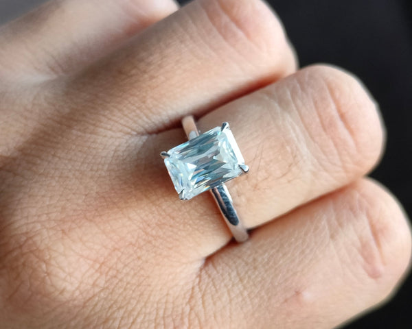 Ice Crushed Cut Engagement Ring 18K Gold Radiant Solitaire Promise Ring