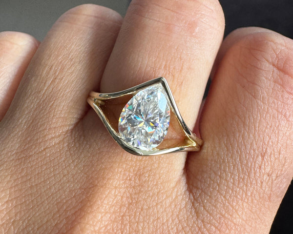 Tension Set Moissanite Split Band Ring Solitaire Pear Cut Moissanite Gold Ring