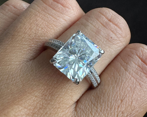 Classic Solitaire Accent Moissanite Ring Huge Diamond Moissanite Engagement Ring
