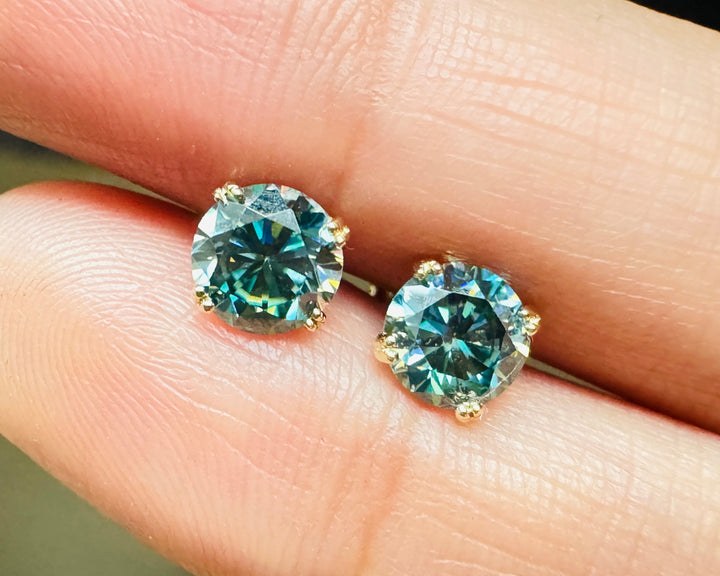 Green Blue Moissanite Stud Earrings Dainty Screw Back Earring Gift For Bridal