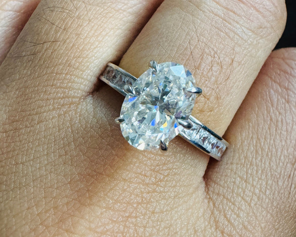 3 CTW Colorless Oval Cut Moissanite Engagement Ring 18K Gold Wedding Ring