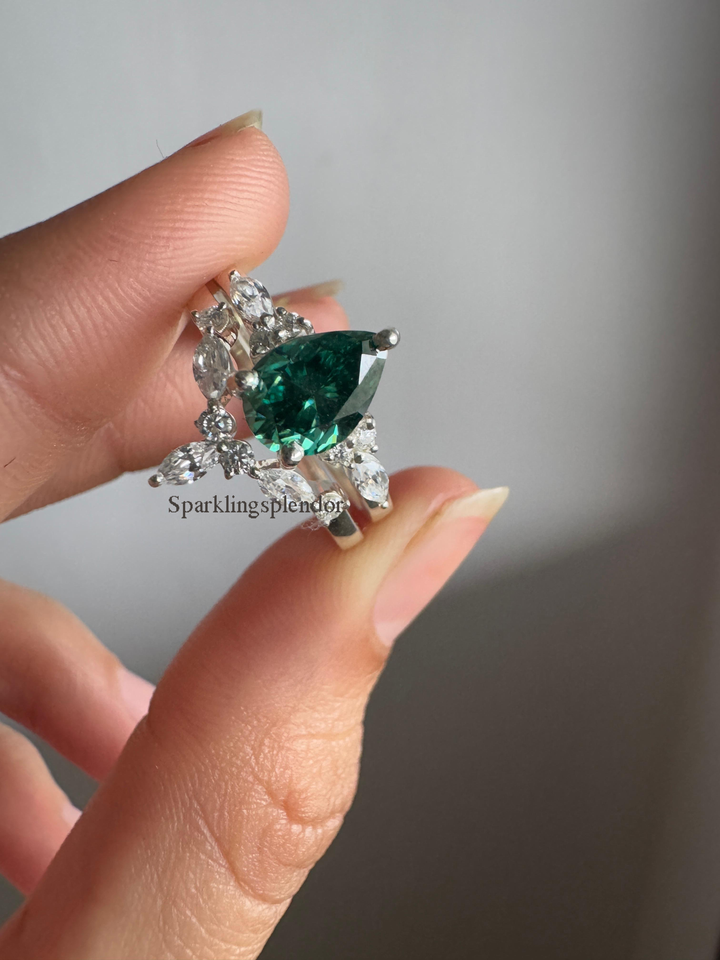 Green Pear Cut Moissanite Engagement Ring With Matching Band Wedding Ring Set