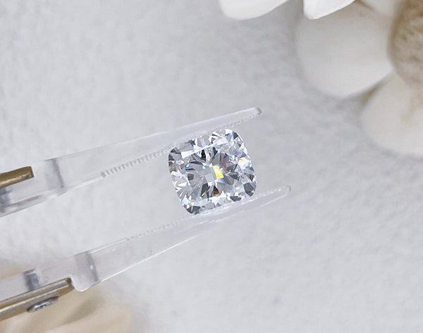 IGI Certified VVS E Color Cushion Cut Lab Grown Diamond 1 to 3 Carat HPHT CVD